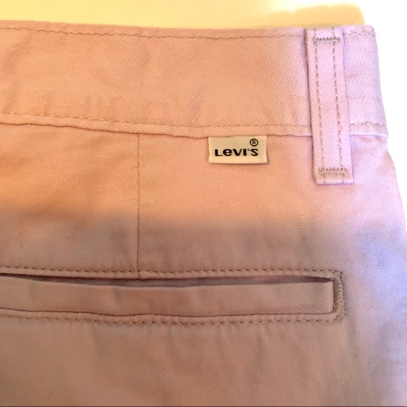 Levi’s Shorts - Picture 3 of 5